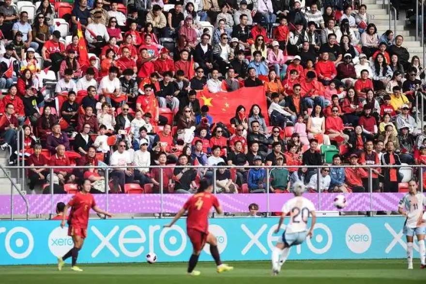 英超西甲NBA新赛季中期盘点：五支被低估的争冠力量与数据观察